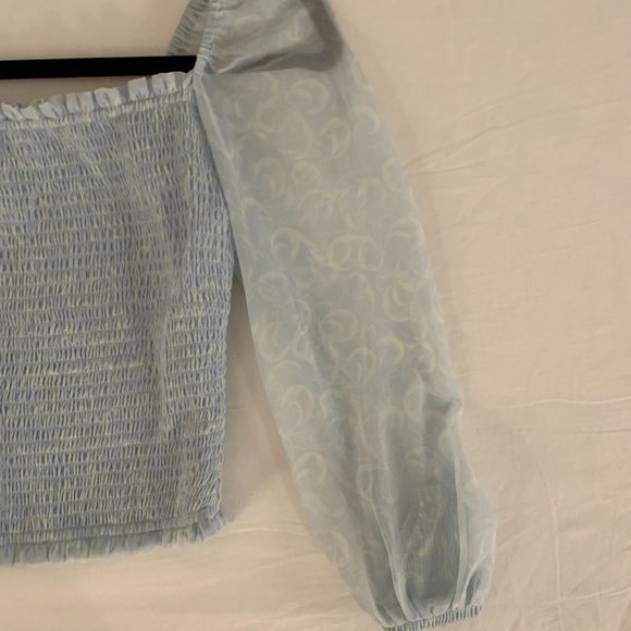 NEW Without tags Wilfred Saga Blouse Smocked  Sheer longsleeve Size XS - Picture 9 of 9